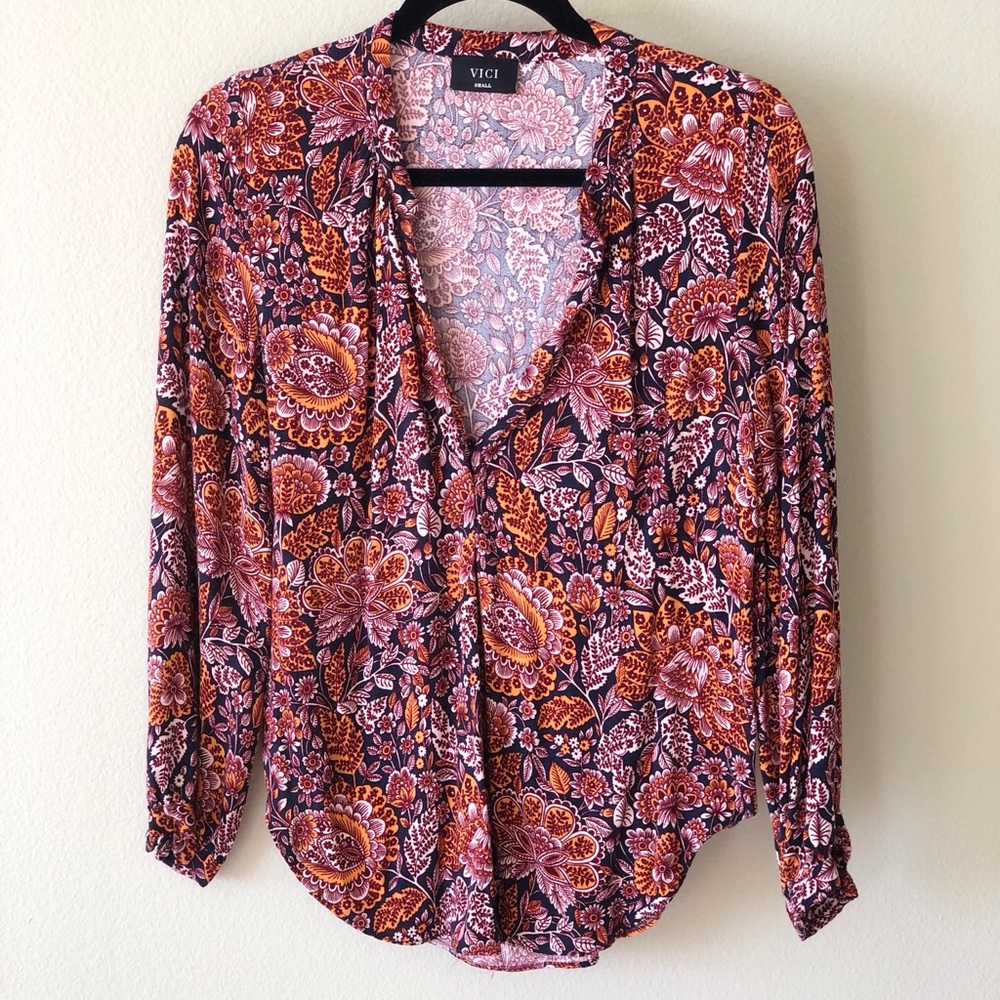 VICI Floral Print Blouse